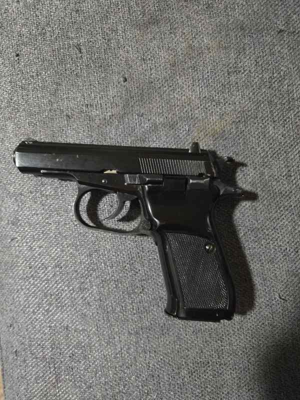 CZ82 