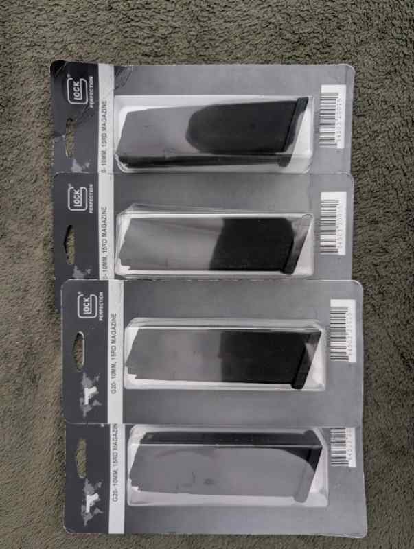 GLOCK G-20 10mm MAGS