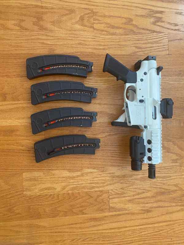 SMITH &amp; WESSON M&amp;P15-22 SBR