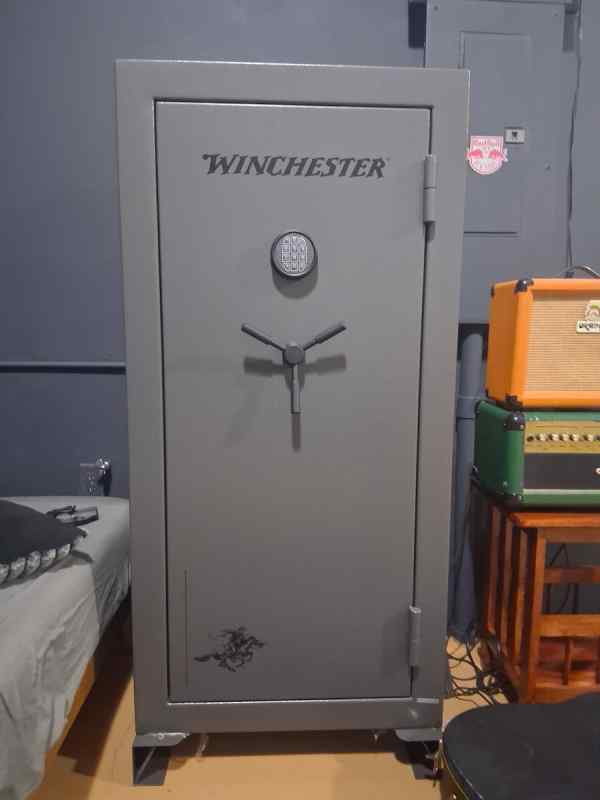 24 rifle safe 