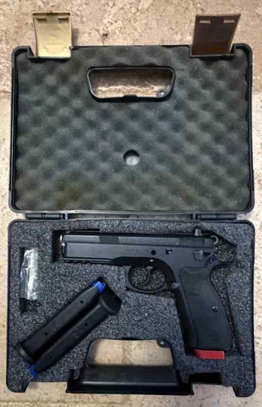 CZ SP-01 Tactical 40S&amp;W